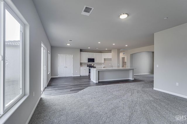 4620 Dry Port Way, Bakersfield, CA 93306