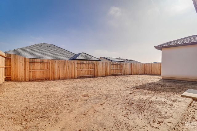 4620 Dry Port Way, Bakersfield, CA 93306