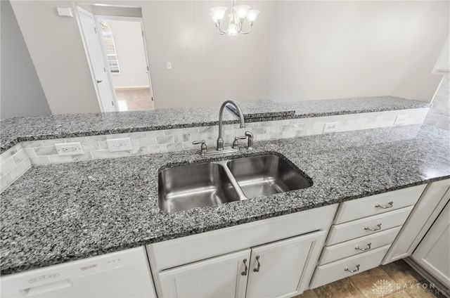 1596 Turnberry Village Drive, Washington Twp, OH 45458