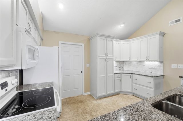 1596 Turnberry Village Drive, Washington Twp, OH 45458