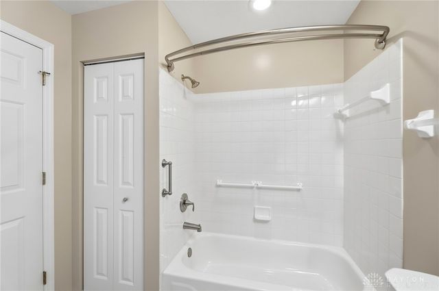 1596 Turnberry Village Drive, Washington Twp, OH 45458