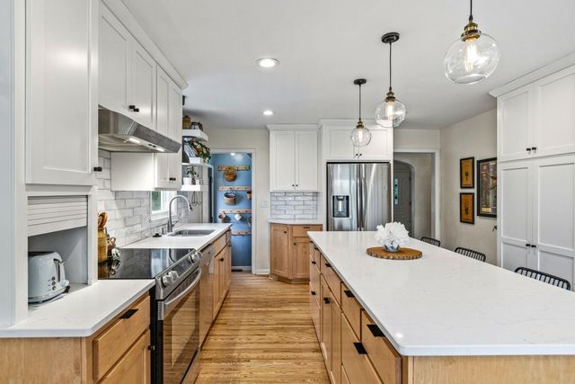 3126 Pierce Street NE, Minneapolis, MN 55418