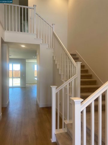 3600 Darnoch, Lathrop, CA 95330
