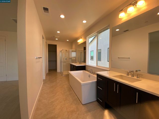 3600 Darnoch, Lathrop, CA 95330