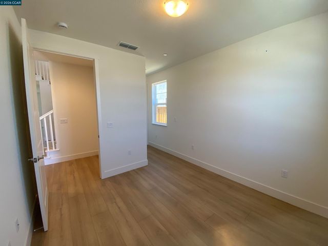 3600 Darnoch, Lathrop, CA 95330