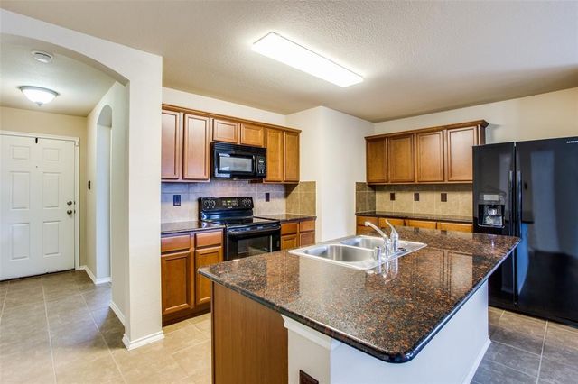 1121 Rainer Drive, Princeton, TX 75407