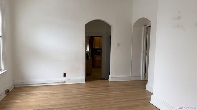 115 Glenwood Avenue, Yonkers, NY 10701