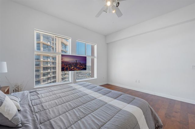 3505 Sage Road 2210, Houston, TX 77056