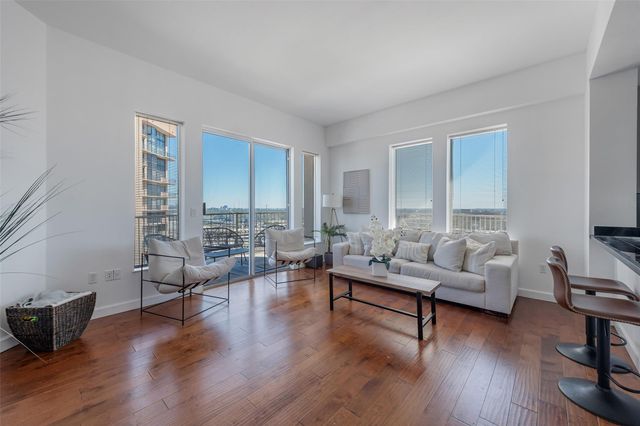 3505 Sage Road 2210, Houston, TX 77056