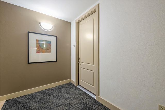 3505 Sage Road 2210, Houston, TX 77056