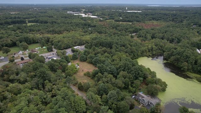 23 Taunton Street, Lakeville, MA 02347