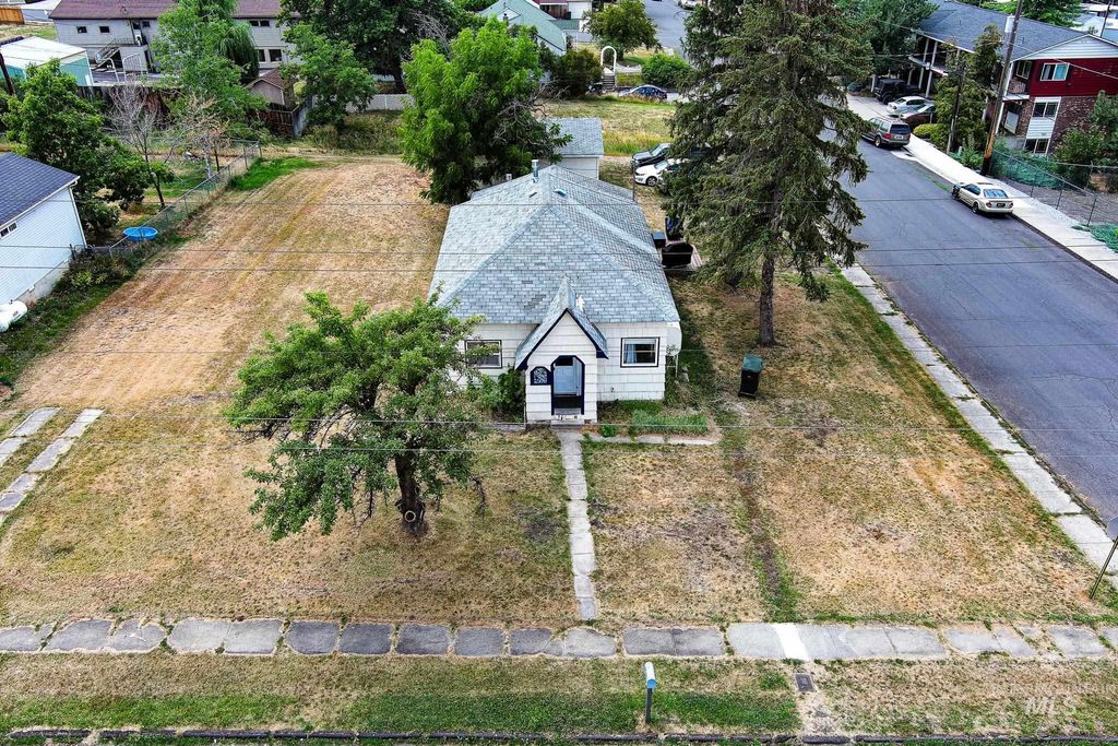 404 S C Street, Grangeville, ID 83530