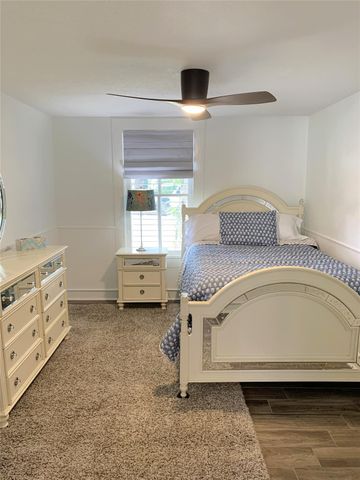 1223 20th Street Down, Galveston, TX 77550