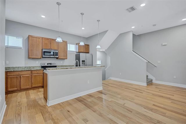 4512 BAY SPRING COURT, Tampa, FL 33611