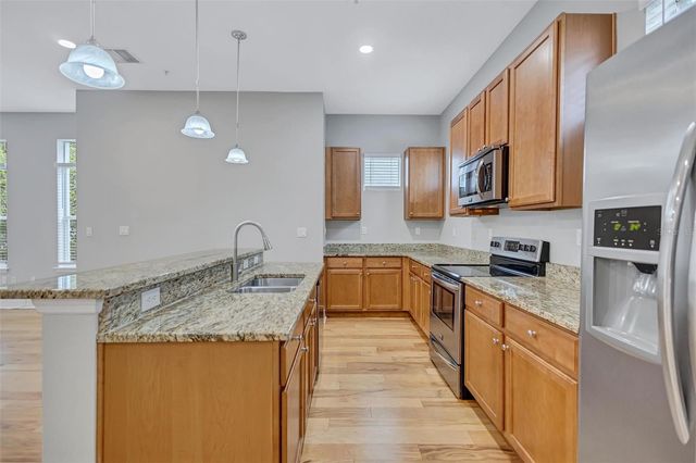 4512 BAY SPRING COURT, Tampa, FL 33611