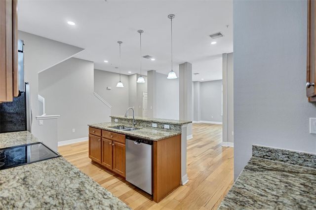 4512 BAY SPRING COURT, Tampa, FL 33611