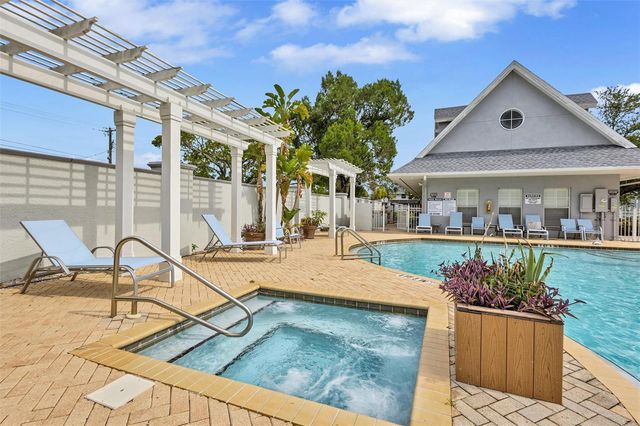 4512 BAY SPRING COURT, Tampa, FL 33611