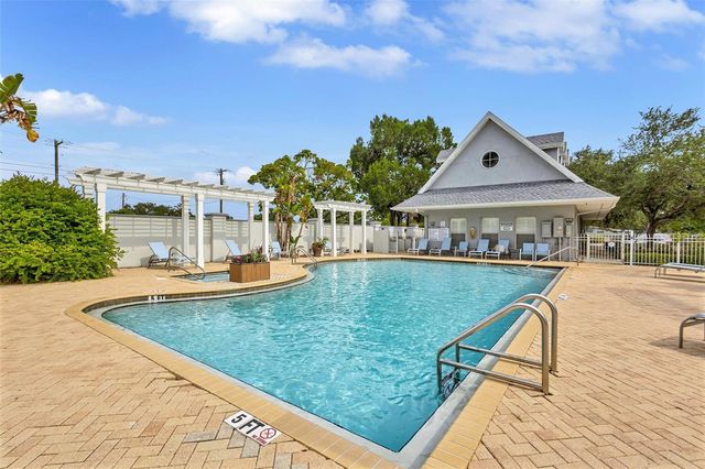 4512 BAY SPRING COURT, Tampa, FL 33611