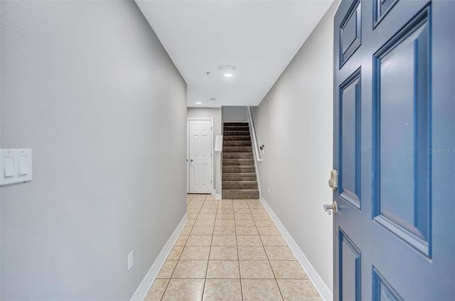 4512 BAY SPRING COURT, Tampa, FL 33611
