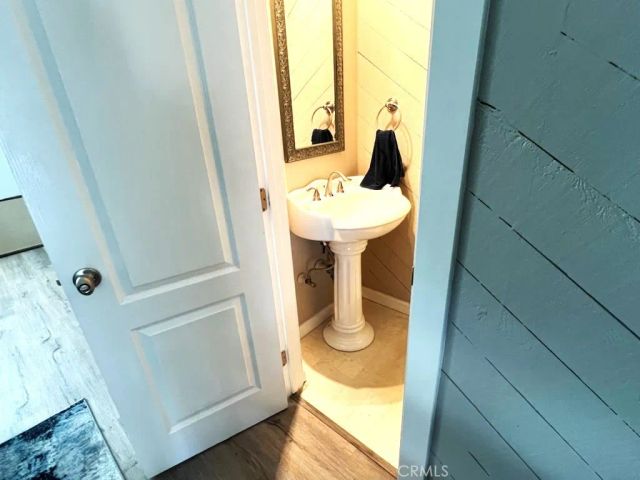 320 12th Street 5, Seal Beach, CA 90740