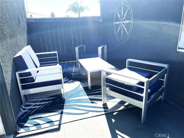 320 12th Street 5, Seal Beach, CA 90740