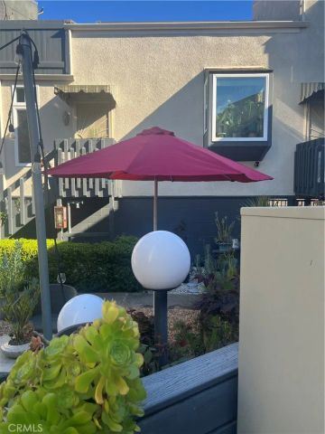 320 12th Street 5, Seal Beach, CA 90740