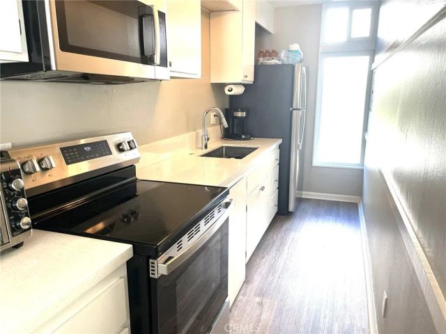 320 12th Street 5, Seal Beach, CA 90740