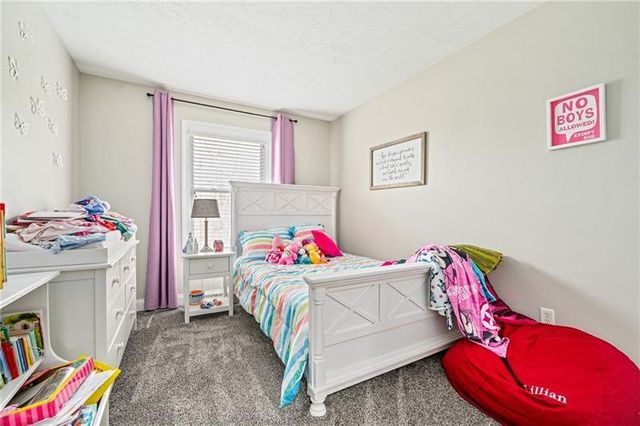 143 Aberdeen Ct, Mccandless, PA 15237