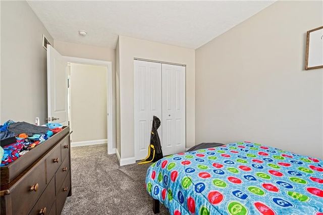 143 Aberdeen Ct, Mccandless, PA 15237