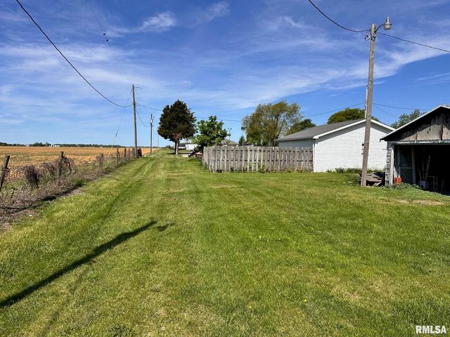 617 RAILROAD Street, Chapin, IL 62628