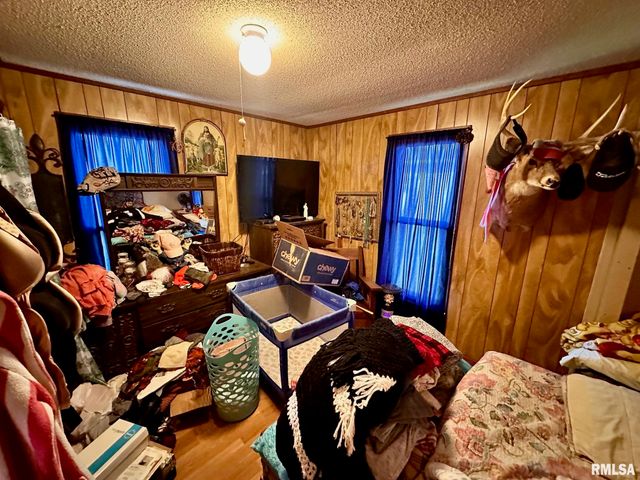 617 RAILROAD Street, Chapin, IL 62628