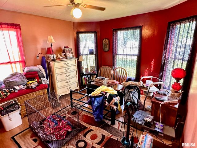 617 RAILROAD Street, Chapin, IL 62628