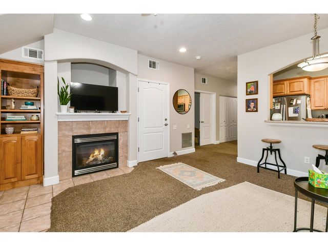 5775 29th St 602, Greeley, CO 80634