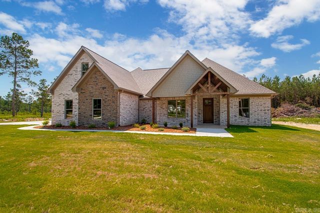 7121 Carl Moren Road, Hensley, AR 72065