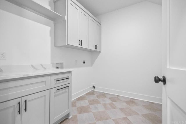 7121 Carl Moren Road, Hensley, AR 72065