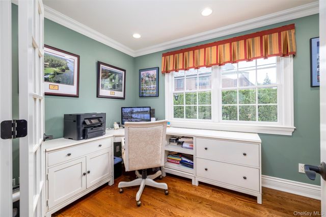93 Berkshire Road, Rockville Centre, NY 11570