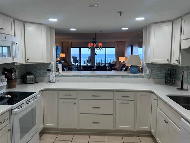 554 Coral Court, 504, Fort Walton Beach, FL 32548