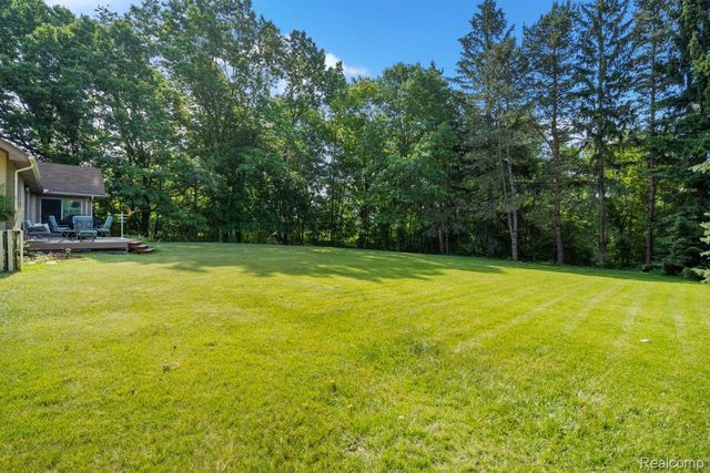 1500 Rustic Lane, Commerce Charter Township, MI 48390