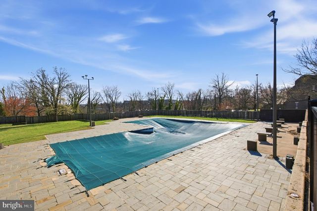 2372 NUTMEG TER, Baltimore, MD 21209