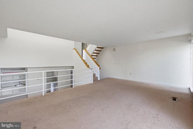 2372 NUTMEG TER, Baltimore, MD 21209