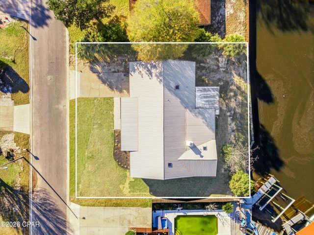 1218 Tuscany Road, Panama City, FL 32405