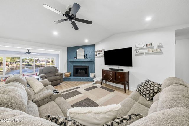 1218 Tuscany Road, Panama City, FL 32405