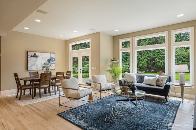 8218 229th Place SE, Woodinville, WA 98072