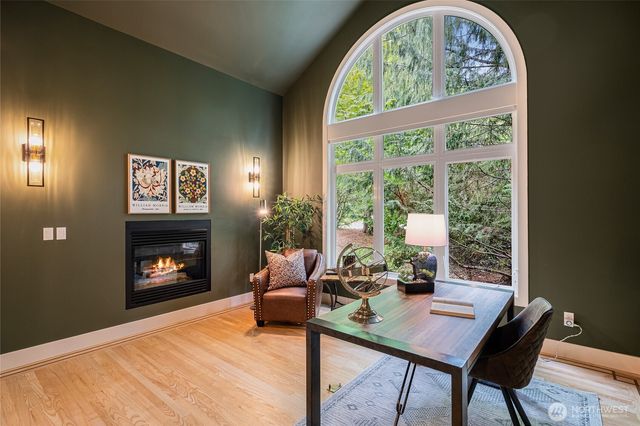 8218 229th Place SE, Woodinville, WA 98072