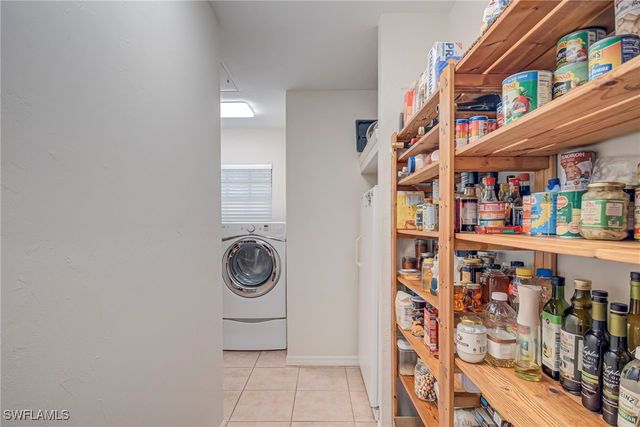 5423 Teak Wood DR, Naples, FL 34119