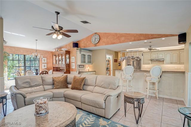 5423 Teak Wood DR, Naples, FL 34119