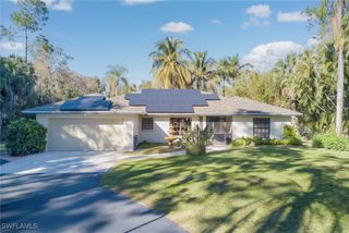 5423 Teak Wood DR, Naples, FL 34119