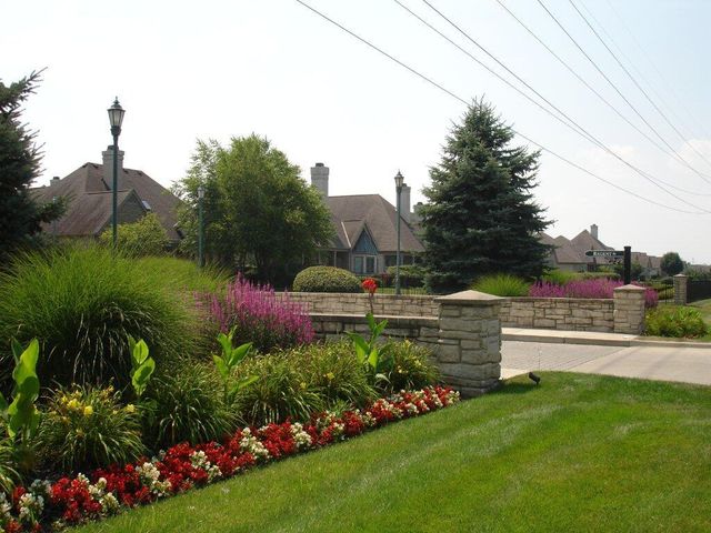 9978 Lavenham Circle W, Powell, OH 43065