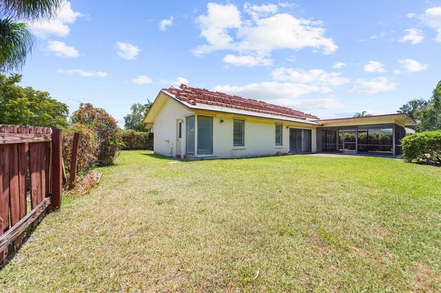 22207 Alyssum Way, Boca Raton, FL 33433