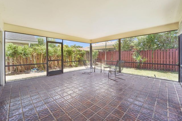 22207 Alyssum Way, Boca Raton, FL 33433